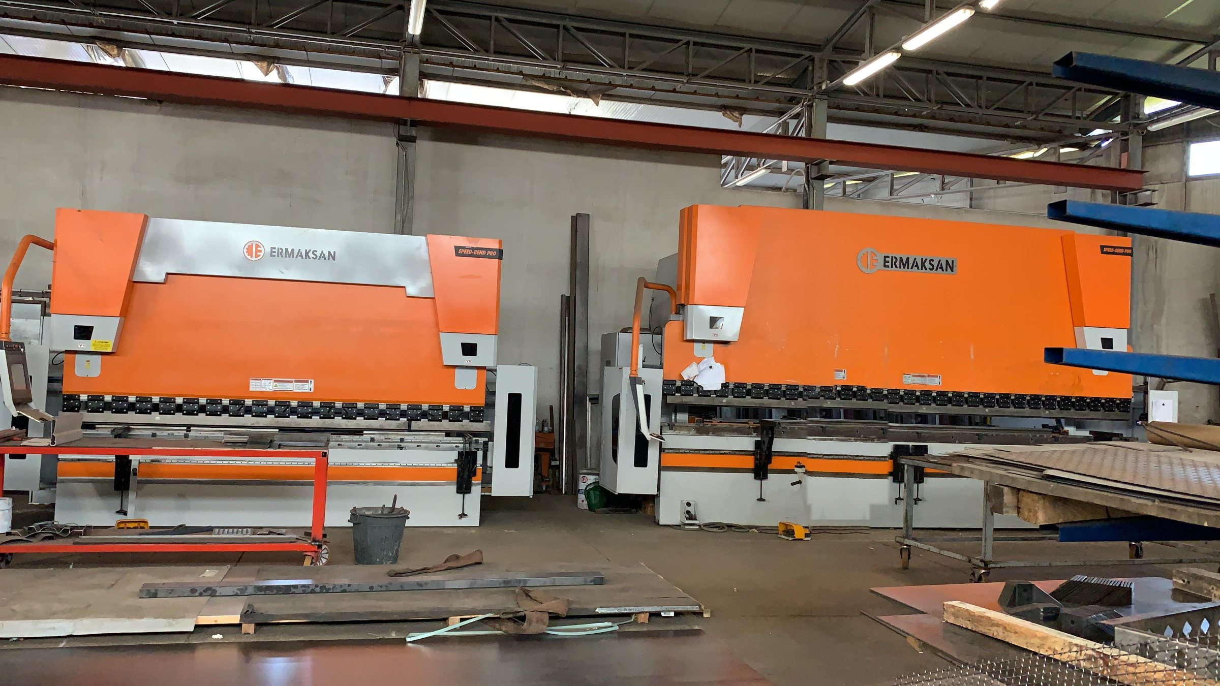 Due presse piegatrici Ermaksan installate presso Casillo Allestimenti